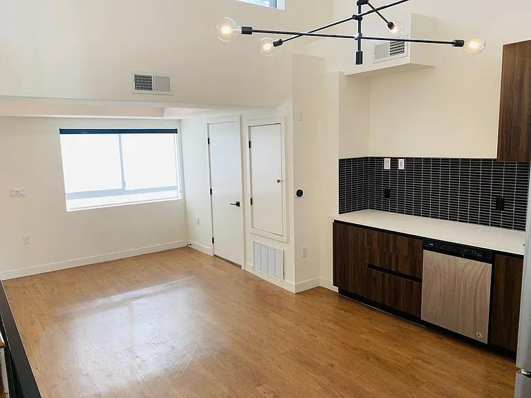 4505 S Slauson Ave — Photo 4