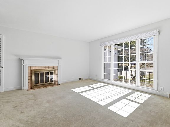 2nd image of 644 Andover Rd