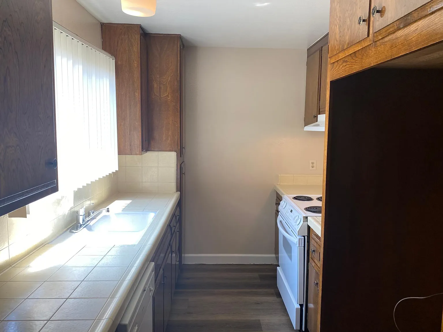 2 bed, 1.5 bath, $2,995 — Photo 4