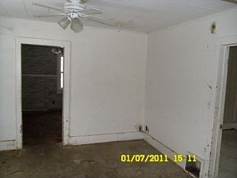2nd image of 317 Meeking St