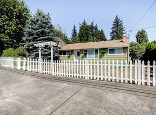 2618 NE 137th St, Seattle, WA 98125