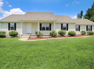 1718 Alvaton Greenhill Rd, Bowling Green, KY 42103