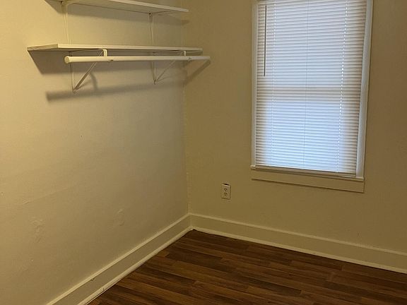 4th image of 1232 Francis Ave
