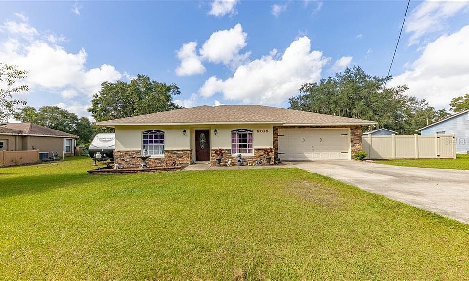 1st image of 9818 Riverview Dr