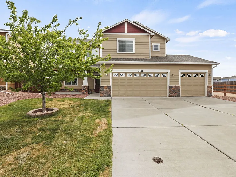 3734 Saguaro Cir — Photo 1