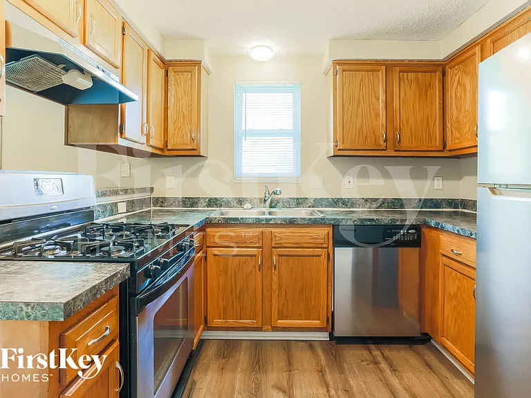 4821 Gilhem Ct — Photo 7