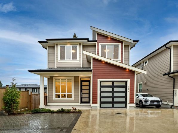 824 Edgar Ave #104, Coquitlam, BC V3K 2J8