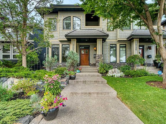 2nd image of 2108 31st Ave SW