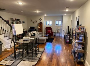 135 11th St NE #1, Washington, DC 20002