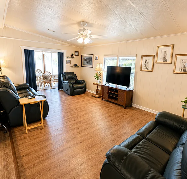 3404 Rainbow Ln — Photo 10