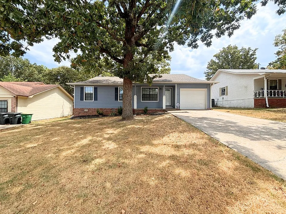 238 Briarpatch Ln