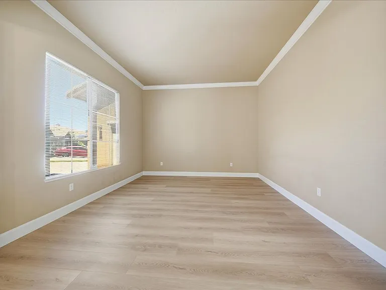 4319 Cadee Ct — Photo 7