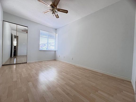 4th image of 2309 Kensington Cres