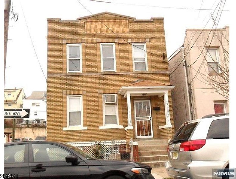 1st image of 37 Corabelle Ave