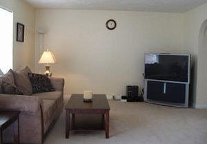 5th image of 406 Suncrest Dr
