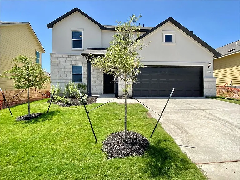 208 Caisson Trl — Photo 1