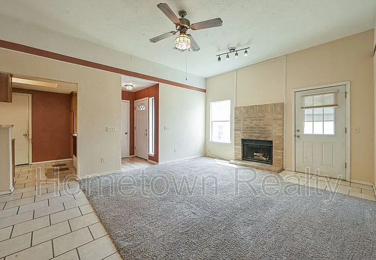 2000 Twisted Oak Cir — Photo 5