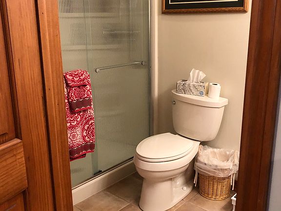 Full Bathroom downstairs