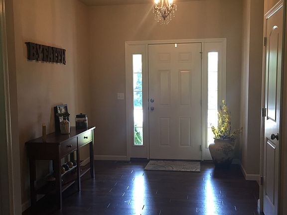 3rd image of 3407 Crescent Ct