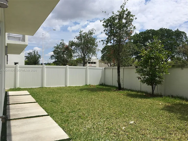 3405 NW 82nd Ct — Photo 17