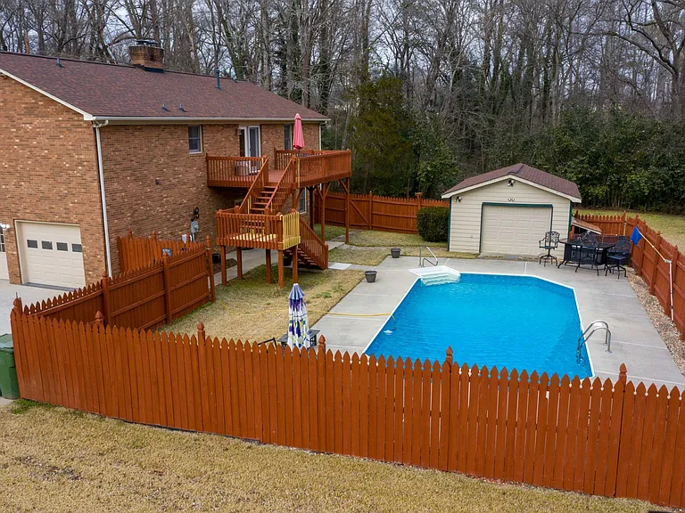 5038 Clearwater Lake Rd — Photo 4