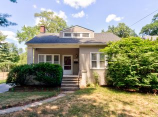 425 Parkdale Ave, Royal Oak, MI