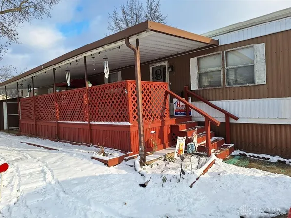 5246 Sportscraft Dr, Dayton, OH 45414