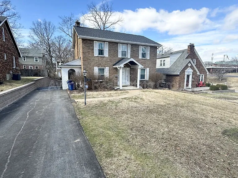 19 Hardith Hill Ct — Photo 3