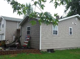 8208 14 Mile Rd, Paris, MI 49338