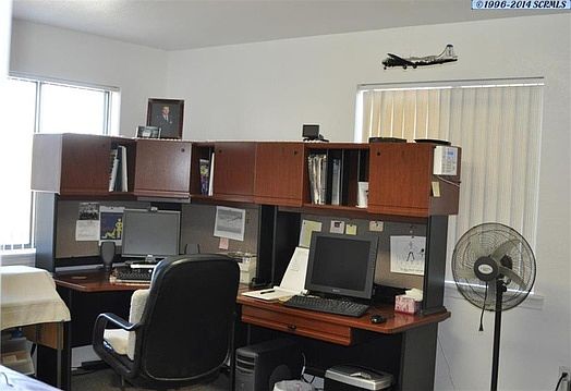5th image of 811 E Spear Dr