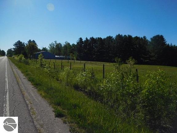 3rd image of 0 Townline Rd