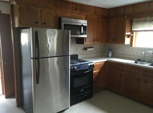 457 Sycamore St, Tarentum, PA 15084