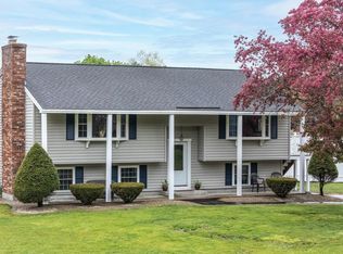 6 Kemo Circle, Litchfield, NH 03052
