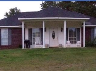 4019 Stringfellow Rd, Lucedale, MS 39452