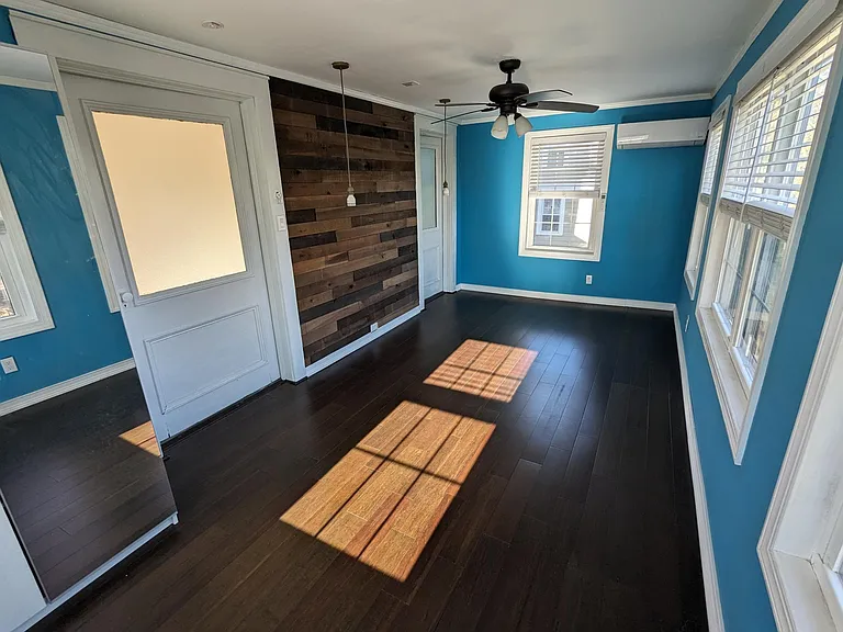 437 Cornelia St #1 — Photo 3