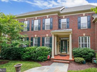 43416 Westchester Sq, Leesburg, VA 20176