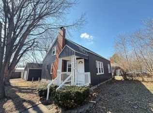 1626 E Belmont St, Springfield, MO 65802