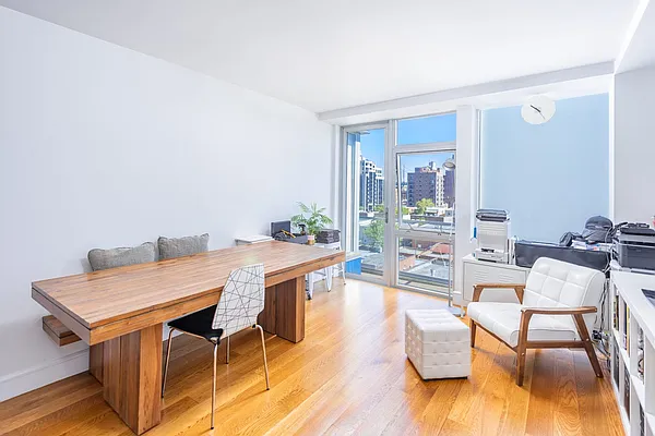 Sold by Modern Spaces | media 3