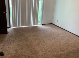 1250 Meadow Ln APT A, Waterloo, IA 50701