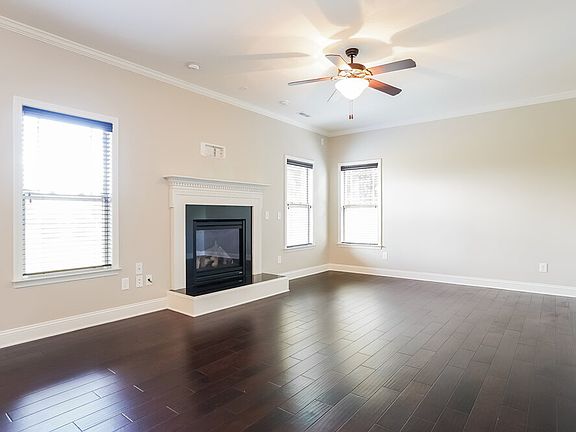 4th image of 104 Claymore Dr