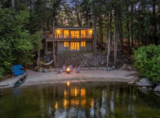 53 Stark Cove Rd, Raymond, ME 04071