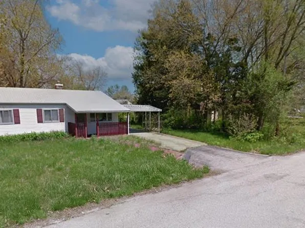 37 Saint Lambert Dr, Cahokia, IL 62206