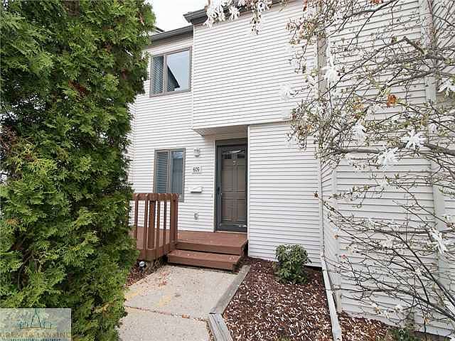 1st image of 609 E Bainbridge Dr