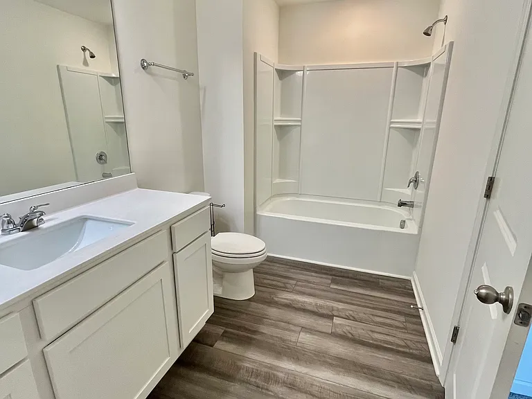 173 Swindon Dr — Photo 24