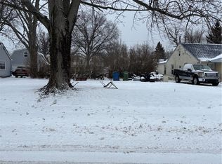 E 331st St, Eastlake, OH 44095