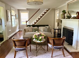 165 Brookfield Ave, Fairfield, CT 06825