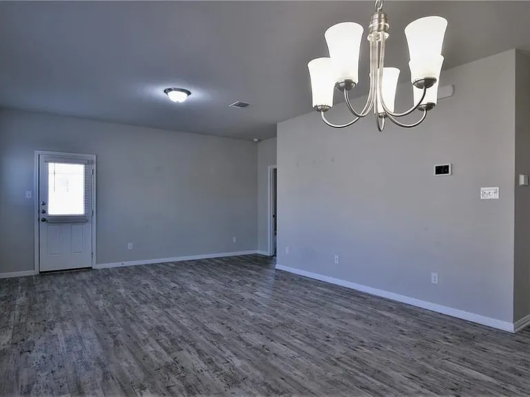 2812 Bridekirk Dr — Photo 12