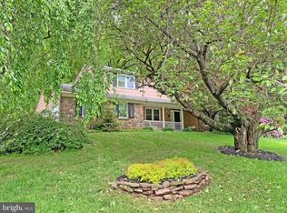 4264 S View Ln, Doylestown, PA 18902