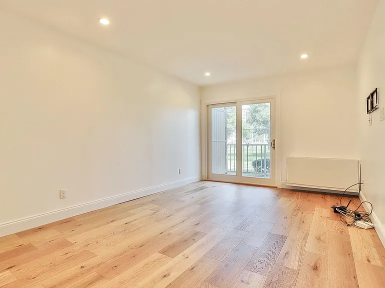 1111 River Rd #G7 — Photo 8