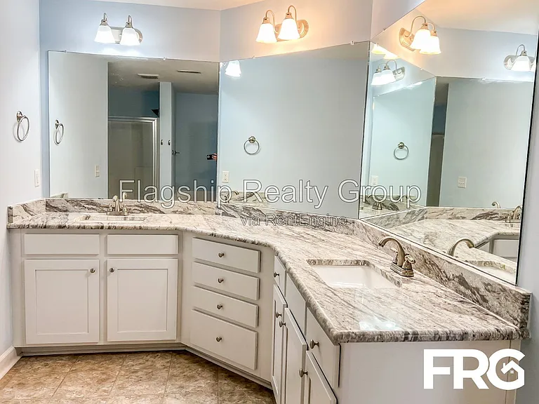 491 Fallingbrook Dr — Photo 57